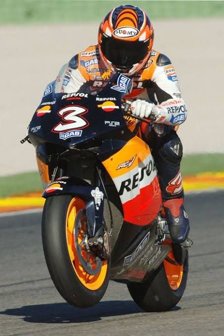 Sumber : Max-Biaggi.com
