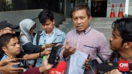 Pelapor Dewi Tanjung (politisi PDIP), Yasri Yudha (CNN Indonesia/Dini Nur Asih) 