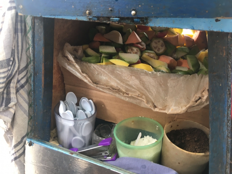 Inilah Beda Rujak Bebeg Cirebon Dengan Indramayu Halaman All Kompasiana Com