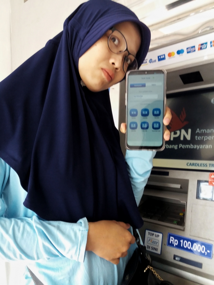 Waktu nyobain Cardless nya BCA Mobile di ATM terdekat sebelum sampai rumah