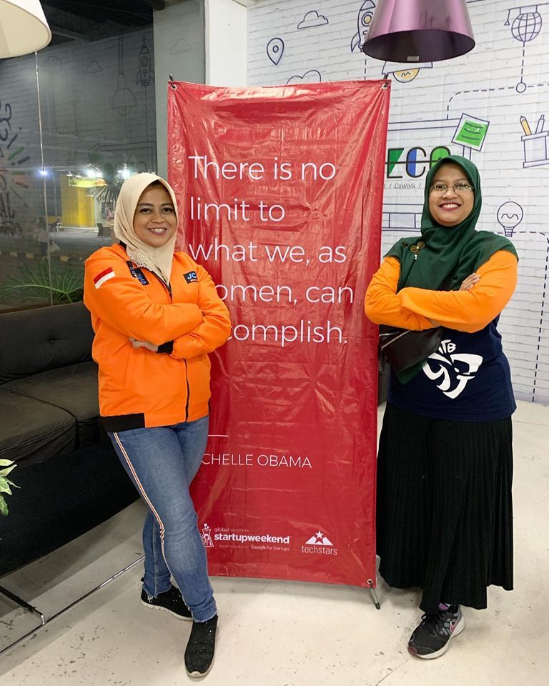 Saya dan mbak Cici Di Global Startup Weekend Women Surabaya 2019