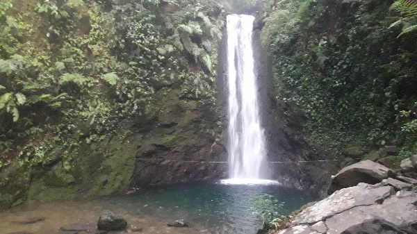 Curug yang medannya lumayan landai (dokpri)
