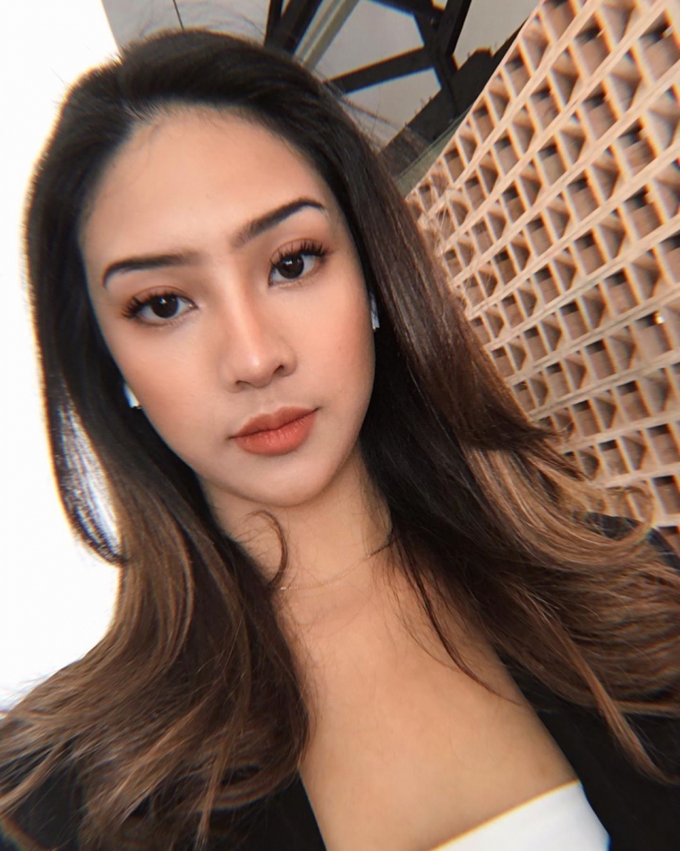 instagram.com/anyageraldine