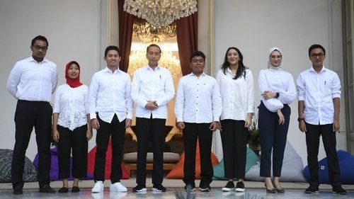 Perkenalan staf khusus Presiden RI Joko Widodo. (Foto: ANTARA FOTO/Wahyu Putro A)