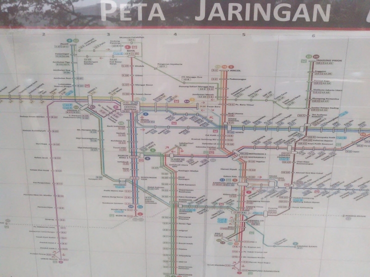 Peta Jaringan Trans Jakarta (sumber: graceof-life.blogspot.com)