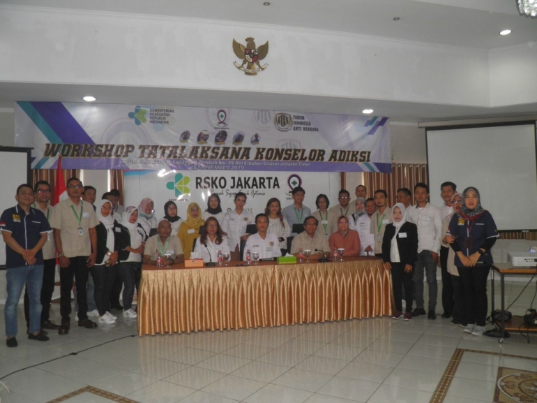 Deskripsi : RSKO Jakartabersama FIAN menyelenggarakan Pelatihan Konselor Adiksi I Sumber Foto : dokpri