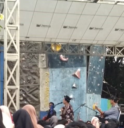 Budi Doremi saat tampil di E-Fest 2019 | dokpri