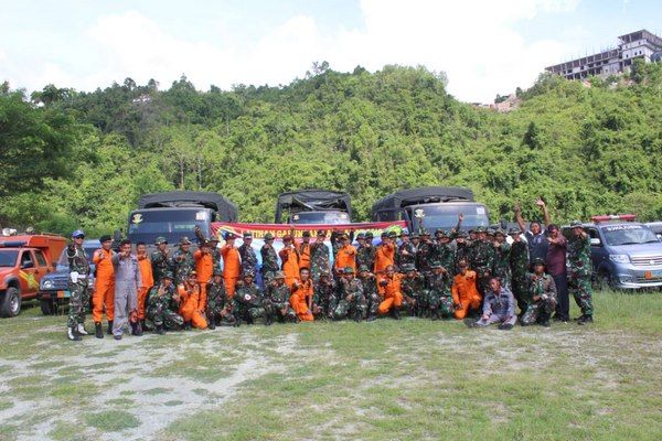 Foto Bersama para peserta latihan SAR Darat Tahun 2019