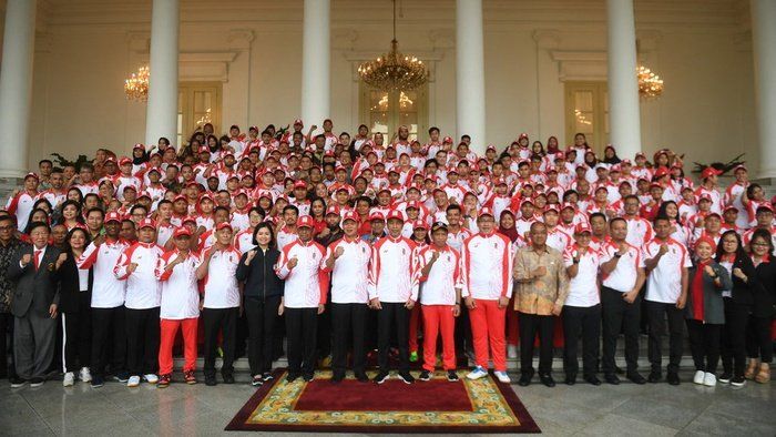 Kontingen SEA Games 2019 di depan Istana Bogor dilepas oleh Presiden Jokowi. Dokumen: tirto.id / antara