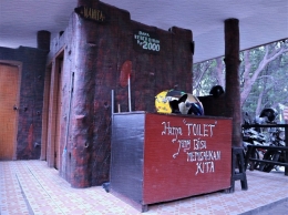 Toilet Tangkuban Perahu -- Kab. Bandung. Foto Dok J.Krisnomo (11/2019).