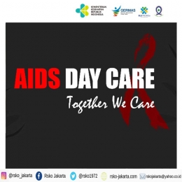 Deskripsi : AIDS Day Care, Together We Care I Sumber Foto : dokpri