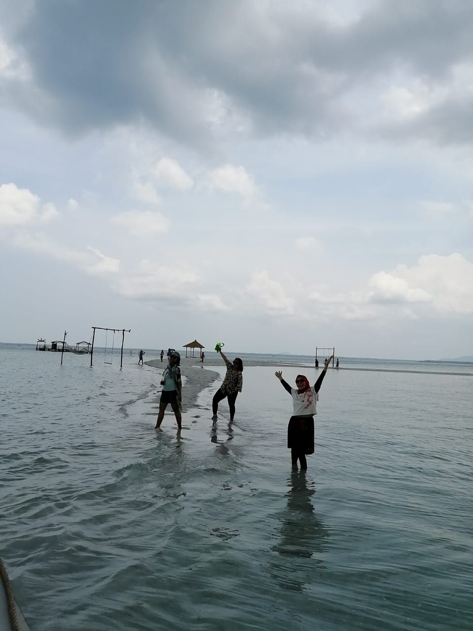 Leebong, Pulau Menawan di Pesisir Barat Belitung Leebong, Pulau Menawan di Pesisir Barat Belitung