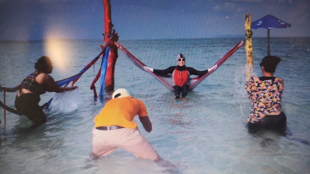 Leebong, Pulau Menawan di Pesisir Barat Belitung Leebong, Pulau Menawan di Pesisir Barat Belitung