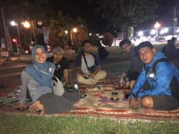 Bersama teman-teman Kelautan Unhas di Banggai Laut (dok. pribadi)