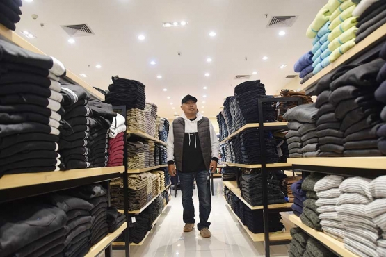 Jaket musim dingin koleksi Amira FO, Mangga Dua Square. (Dokpri)