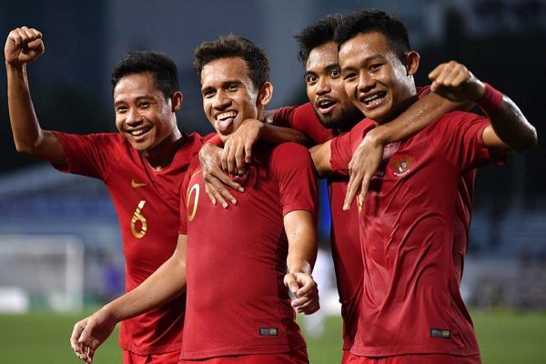Sumber: Selebrasi Eggy Maulana Vikri usai mencetak gol ke gawang timnas Myanmar, ANTARA/ Sigid Kurniawan