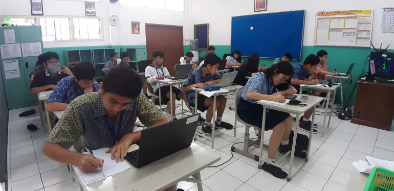 CBT di ruang kelas|dokpri