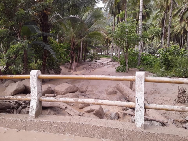 Banjir Bercampur Lumpur Terjang Desa di Sigi. Foto: Istimewa