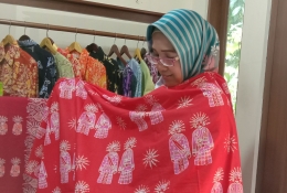 Batik Betawi Terogong Motif OndelOndel (dokpri)