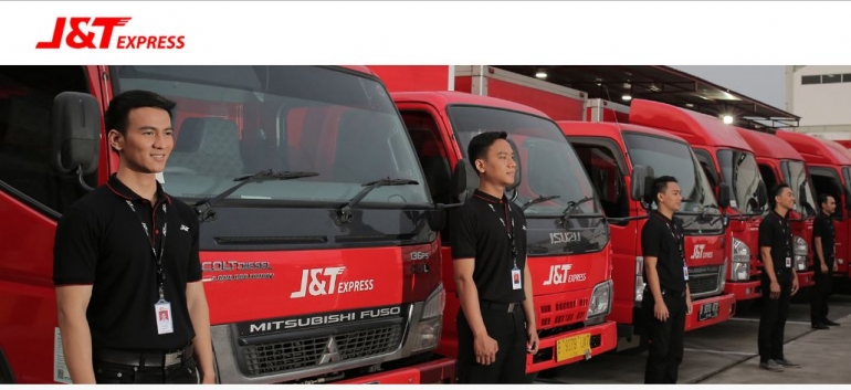 Deskripsi : J&T Express bisa menjadi pilihan jasa logistik saat belanja di e-commerce I Sumber Foto : J&T Express