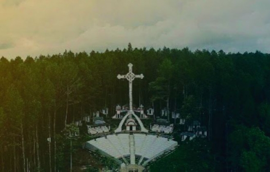 Salib Kasih, destinasi wisata rohani di Siatas Barita, Tarutung (Foto: pariwisatasumut.com)