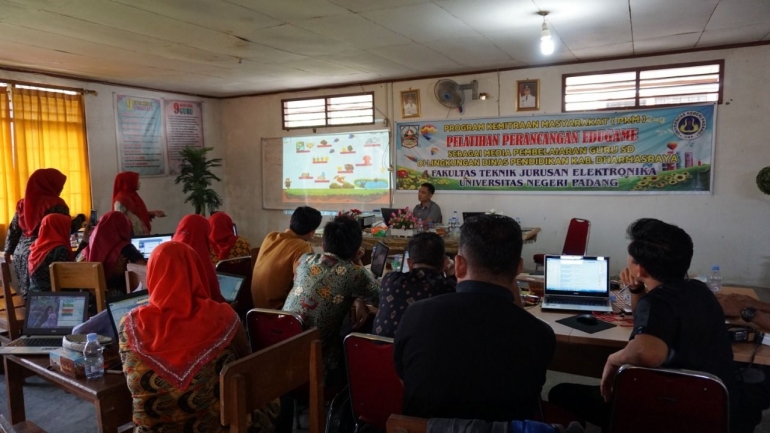 Peserta Mempresentasikan Hasil Pelatihan (dokpri)