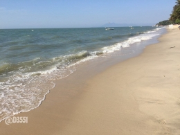 Pantai yang bersih dan indah - dok pribadi