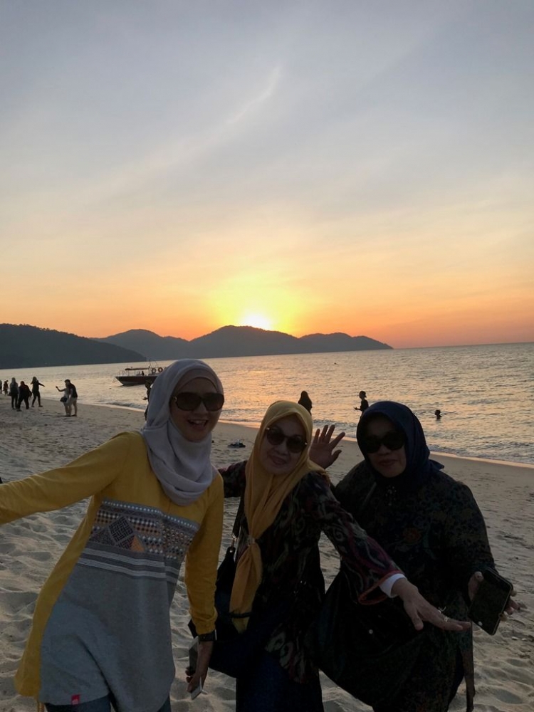 Senja yang meremang - dok pribadi