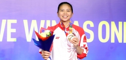 Greysia Polii akhirnya meraih medali emas SEA Games setelah menunggu 14 tahun. Kemarin, bersama Apriani, dia mengalahkan ganda putri Thailand di final nomor perorangan ganda putri./Foto: badmintonindonesia.org