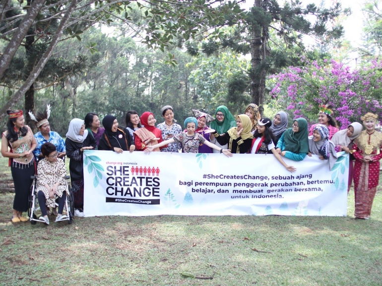 21 Peserta #shecreateschange greencamp dari change.org Indonesia