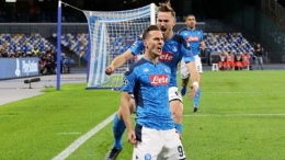 Milik tampil apik saat Napoli bertemu dengan GENK (12/12). (Goal.com)