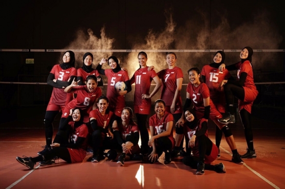 Skuad tim voli putri Indonesia yang sebagian besar diisi pemain junior| Sumber: Instagram @triretnomutiara