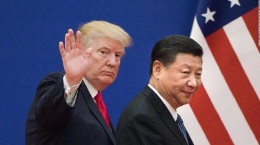 Donald Trump dan Xi Jin Ping (CNN.com)