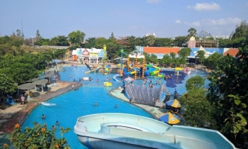 Liburan Akhir Tahun Bersama Anak Ya Di Wbl Lamongan Liburan Akhir Tahun Bersama Anak Ya Di Wbl Lamongan