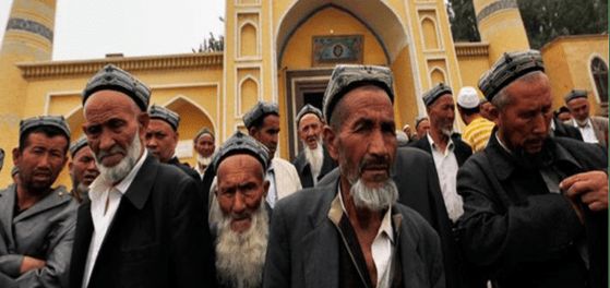 Muslim di Xianjiang. Sumber: Arrahmahnews.com