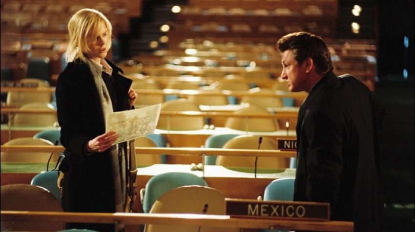 Nicole Kidman dan Sean Penn dalam film The Interpreter (2005) dengan setting ruang sidang PBB (foto:website UN)