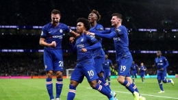 Chelsea menang 2-0 saat bertamu ke Tottenham Hotspur dalam lanjutan Liga Inggris (Julian Finney/Getty Images)