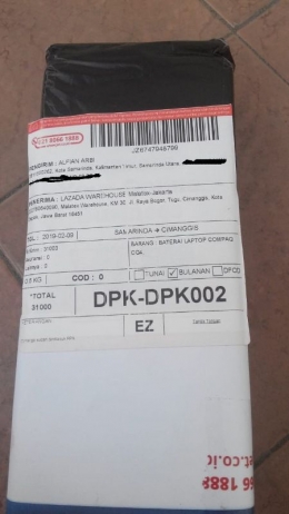 Paket barang yang siap dikirim oleh J&T I Dokumentasi Pribadi