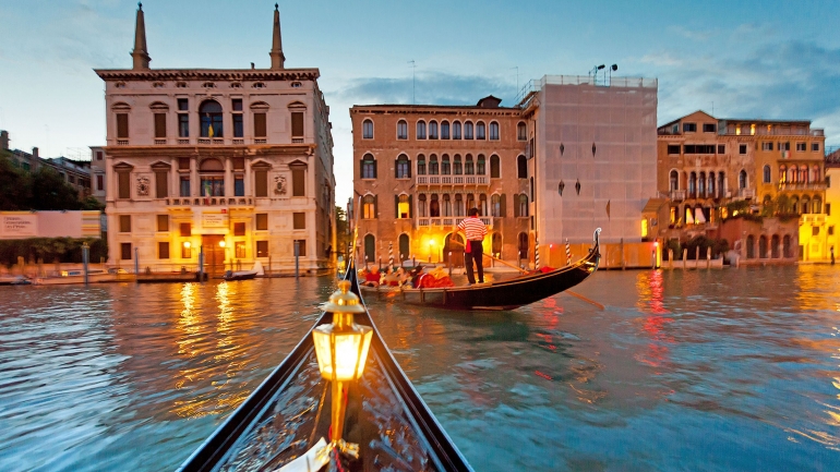 Venice. Sumber gambar: Haztag.kz