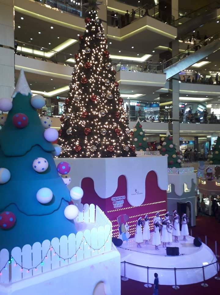 Kemeriahan Natal di mall Taman Anggrek 2018. Photo by Ari