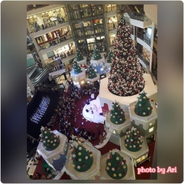 Mall Taman Anggrek Desember 2018. Photo by Ari
