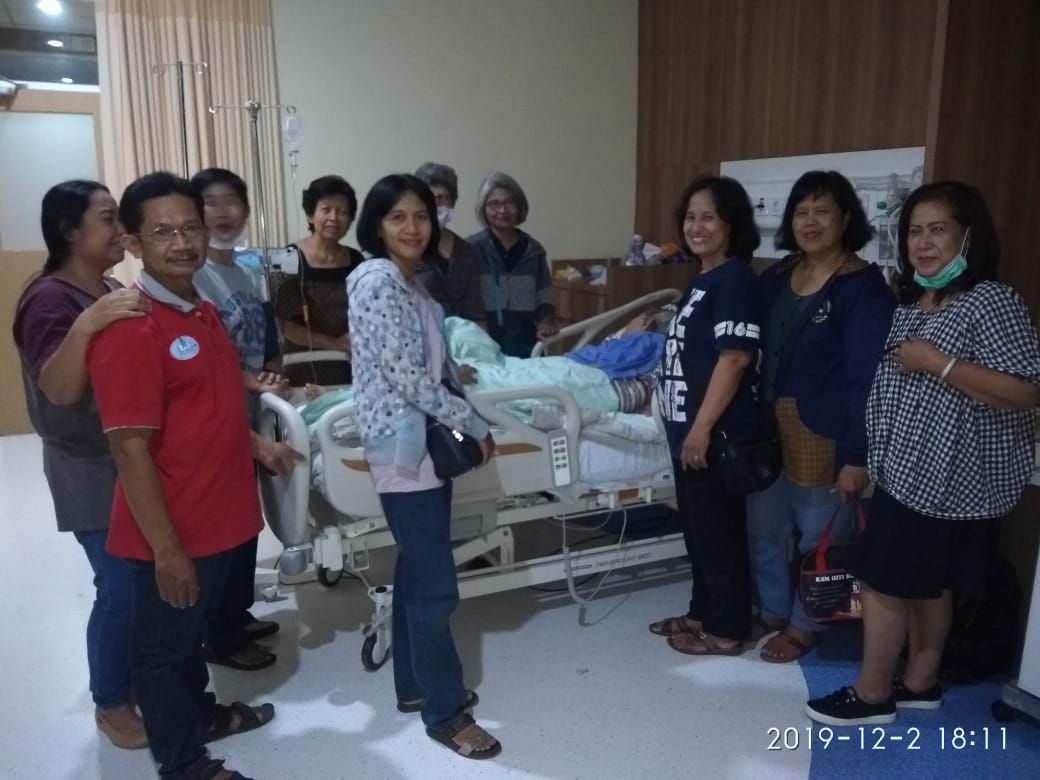 ilustrasi membesuk teman yang sedang sakit: dok.pribadi