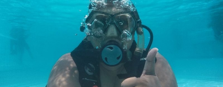 Dunia bawah laut dan diving menjadi bagian dari aktivitas traveling.|Dokumentasi pribadi
