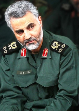 Jendral Qassem Soleimani. Foto 30 Mai 2015 di Jouren Al-Ghab Suriah. Sumber : twitter.com
