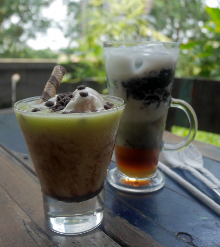 Avocado Float dan Es Cendol di White Modjo Mojokerto