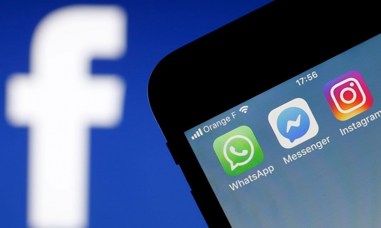 Facebook mengakuisisi Instagram dan WhatsApp (Sumber: Highsnobiety.com)