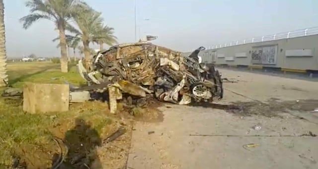 Sebuah mobil yang diklaim ditumpangi Soleimani | Gambar: kumparan.com/reuters