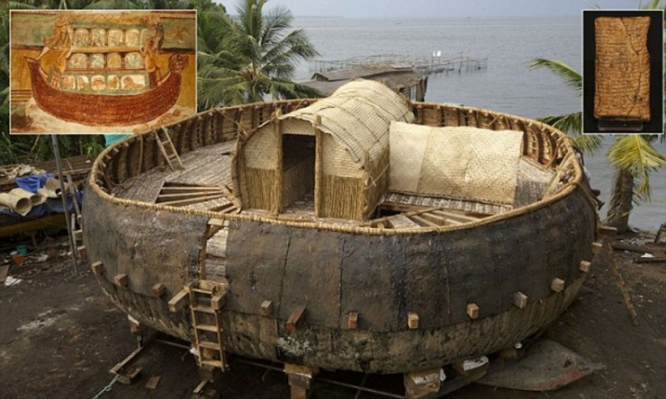 model skalatis Bahtera Nabi Nuh yang dibuat Irving Finkel di Kerala, India (sumber: dailymail.co.uk)