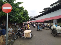 Belakang pasar Peterongan Semarang nampak bersih dari PKL/dokpri