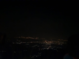 Gambar 6. Pemandangan Malam dari Puncak Gunung Kendil. Dokpri